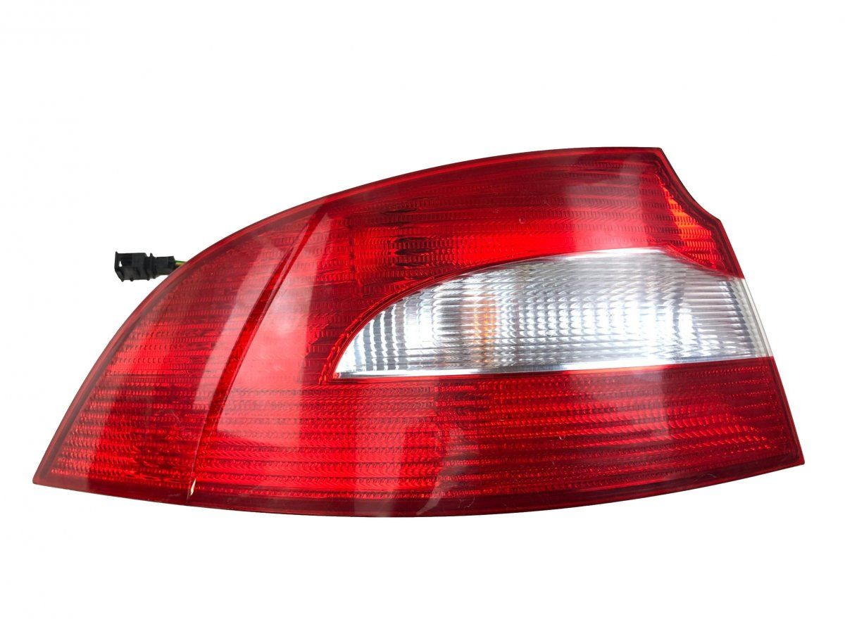 3T5945095 3T5945096 Tail lights set/kit SKODA SUPERB II (3T4, 3T5) (2008-2015)