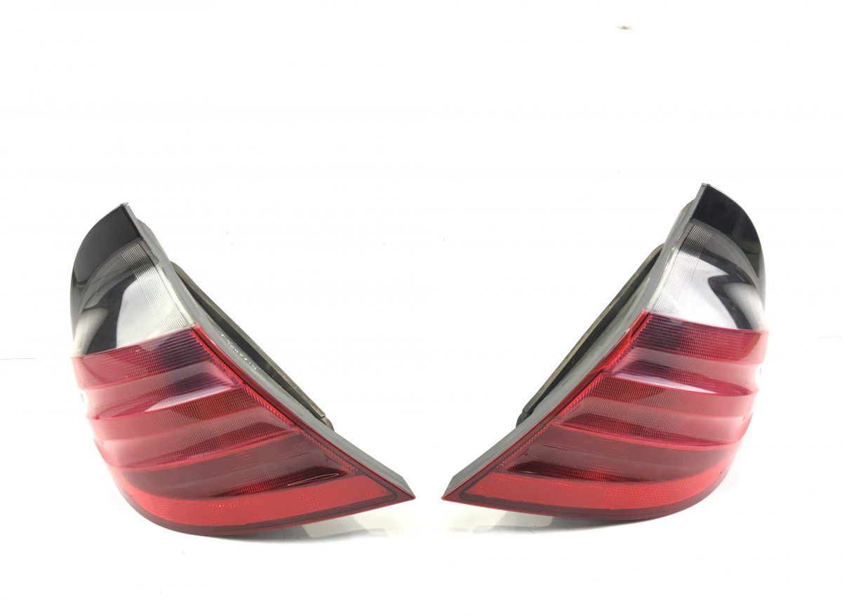A2038200564 A2038200664 Tail lights set/kit MERCEDES-BENZ C-CLASS (W203, CL203) (2000-2011)