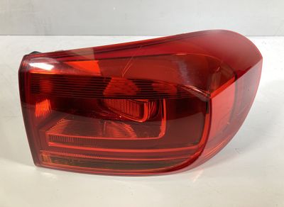 Feu arrière droit 5N0945096Q 2SD01073802 pour VW TIGUAN I (5N) (2007-2018)
