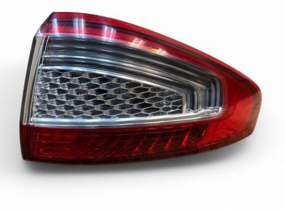 Światło tylne prawe FORD MONDEO Mk IV (BA7) (2007-2014)
