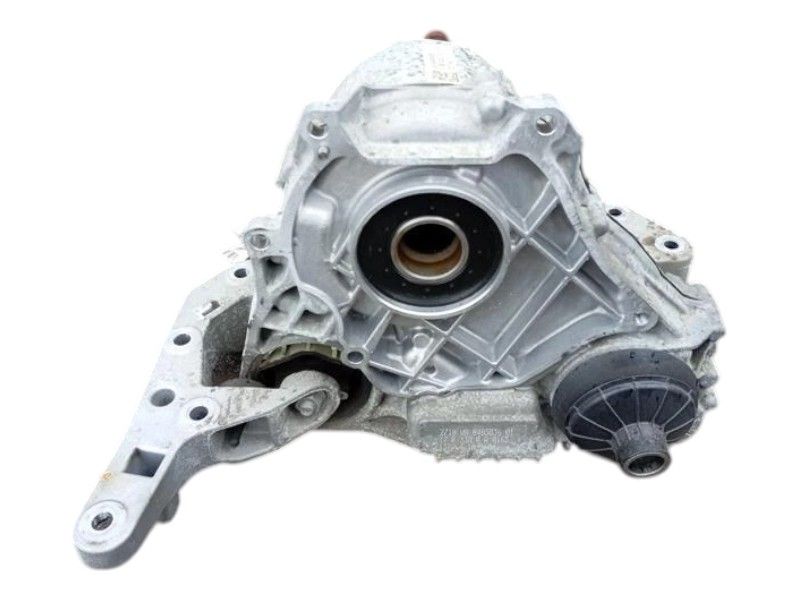 BMW 7 series G11 Transfer Box 8485036