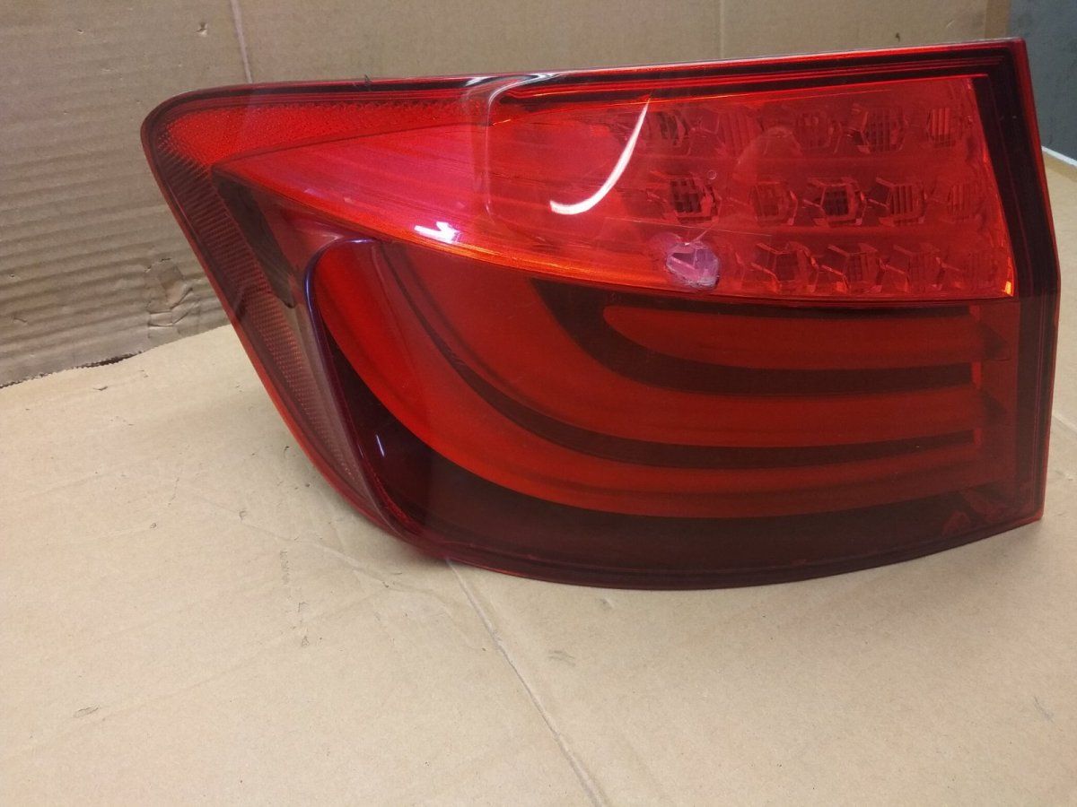 Tail light left BMW 5 (F10, F11) (2010-2017)