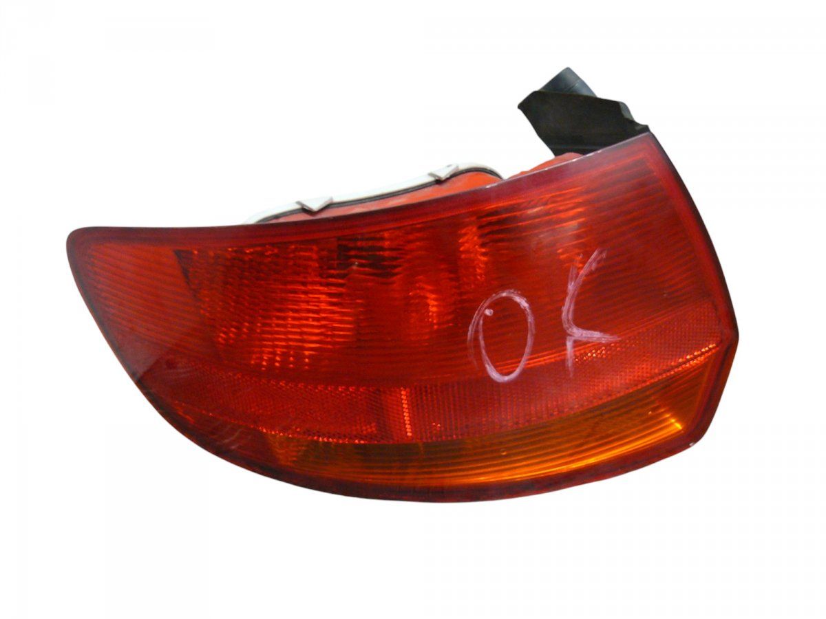 Tail light left AUDI A3 (8P) (2003-2012)