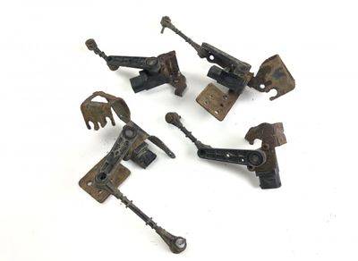 LR033256 LR033257 Fjädringsnivåsensor fram vänster LAND ROVER RANGE ROVER SPORT II (L494) (2013-2022)