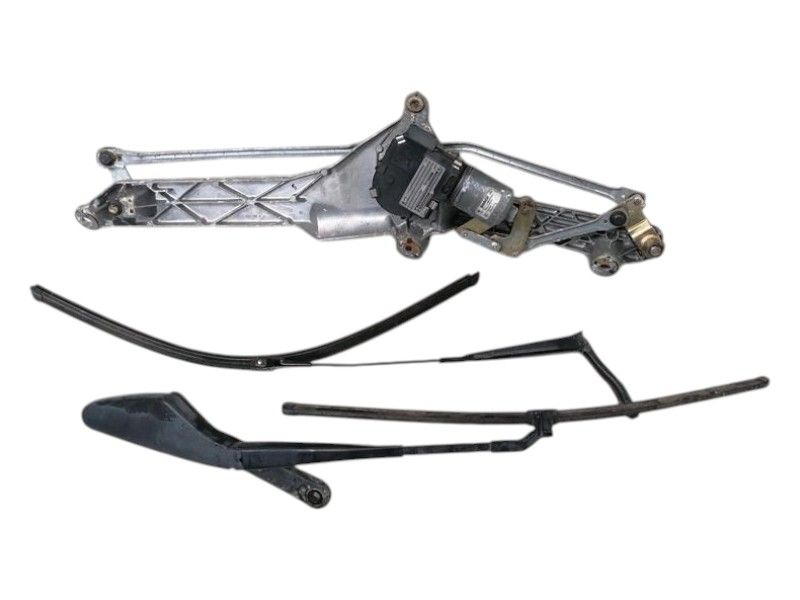 MAYBACH 62 V240 Front Wiper Linkage A2408200842