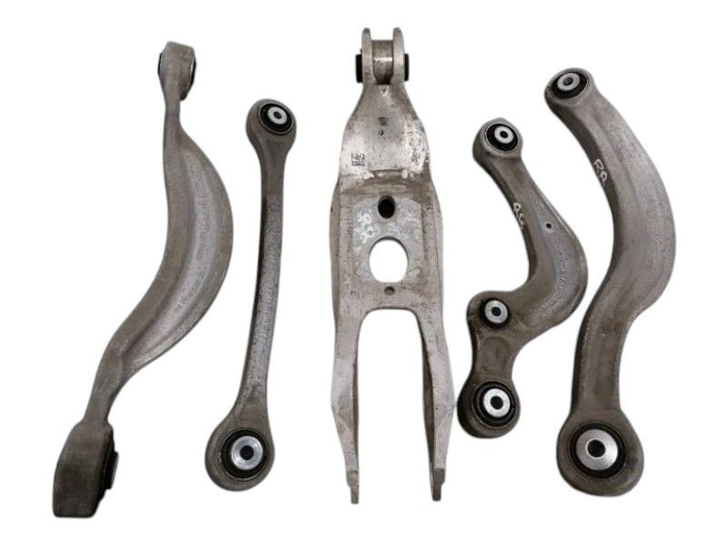 BENTLEY BENTAYGA 36A MK2 Right Rear Hub 4M0505432AL