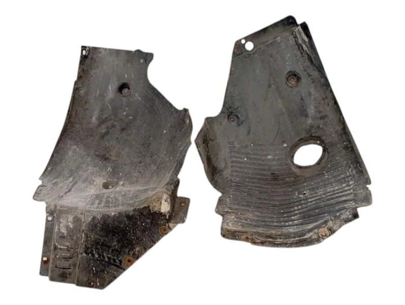 MAYBACH 62 V240 Wheel arch liner (plastic) A2408800805