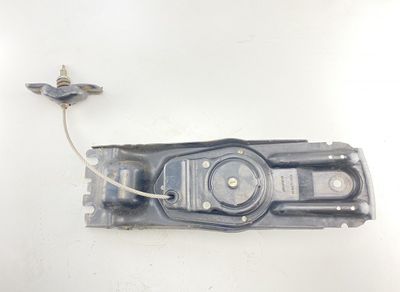 Reservhjulshållare under fordonet JEEP CHEROKEE IV / LIBERTY (KK) (2008-2013)