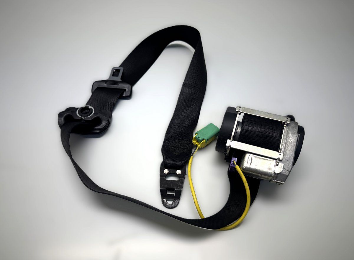 95580300120 601391400 Seat Belt Front Left PORSCHE CAYENNE I (2002-2010)