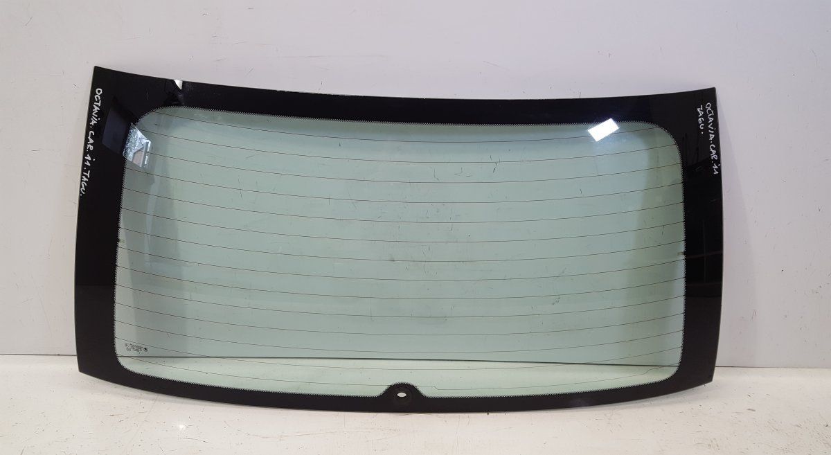 43R-001583 Rear Window glass SKODA OCTAVIA II (1Z) (2004-2013)