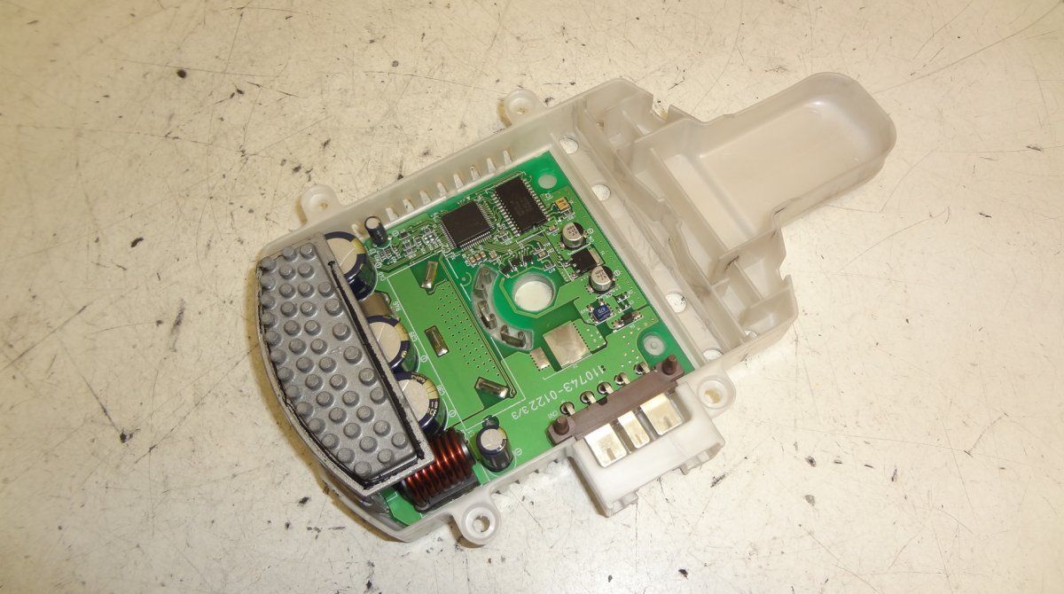 1107430122 Heater Fan Speed Control LEXUS IS II (XE20) (2005-2013)