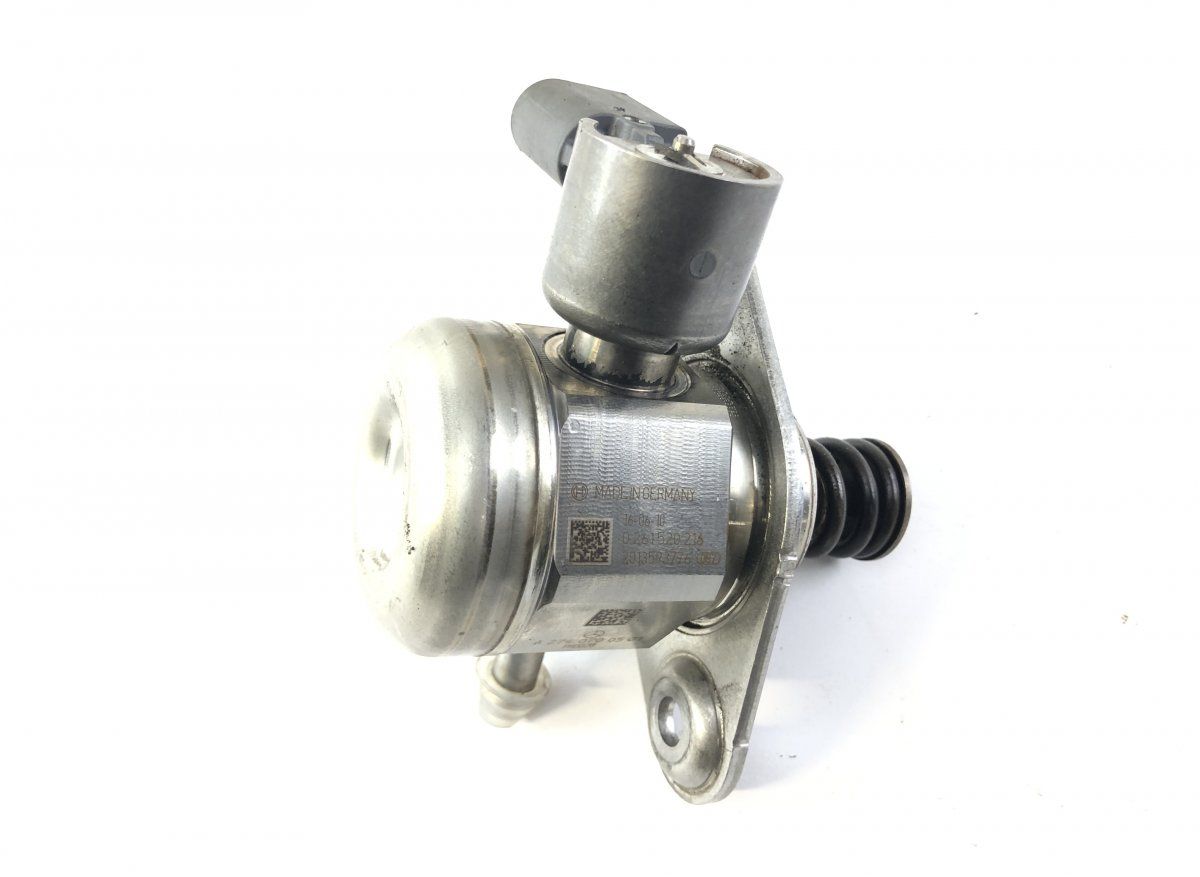 0261520216 High pressure pump, petrol MERCEDES-BENZ C-CLASS (W205) (2013-2021)