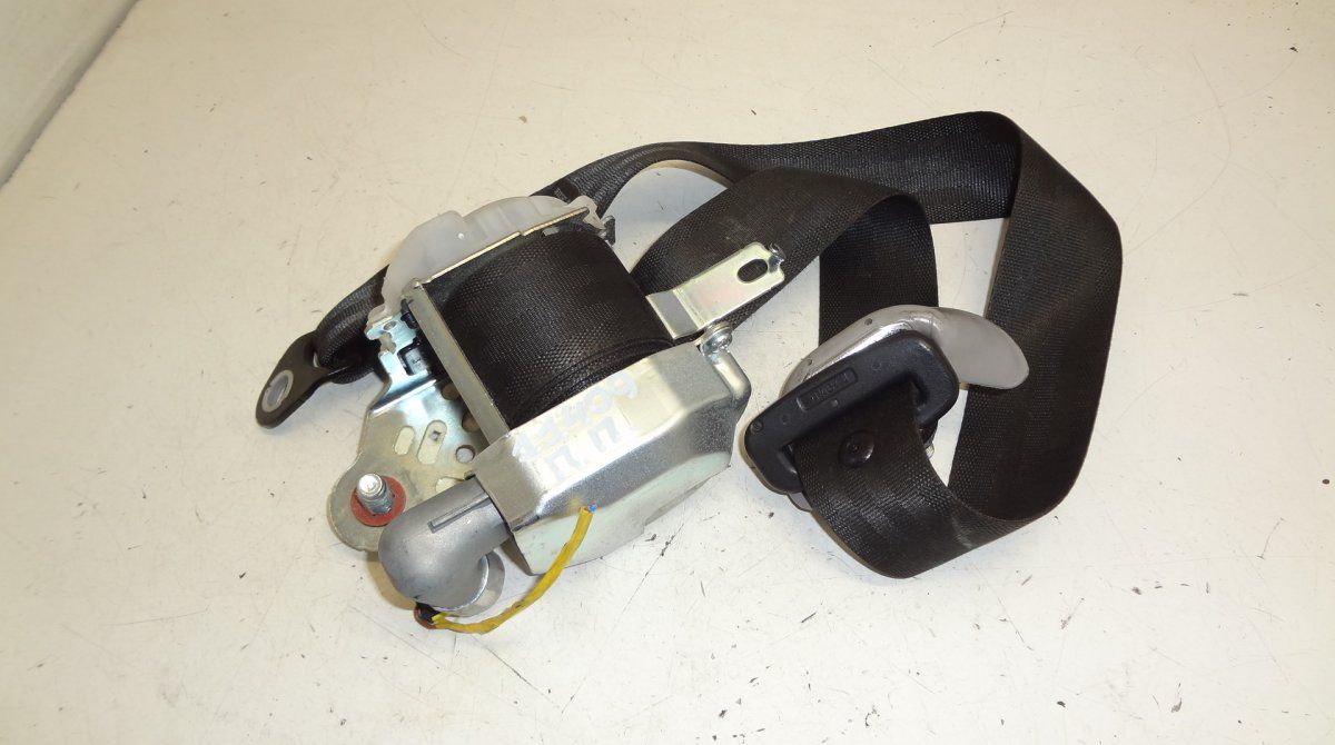 888203Z000RY Seat Belt Front Right HYUNDAI i40 (VF) (2011-2019)