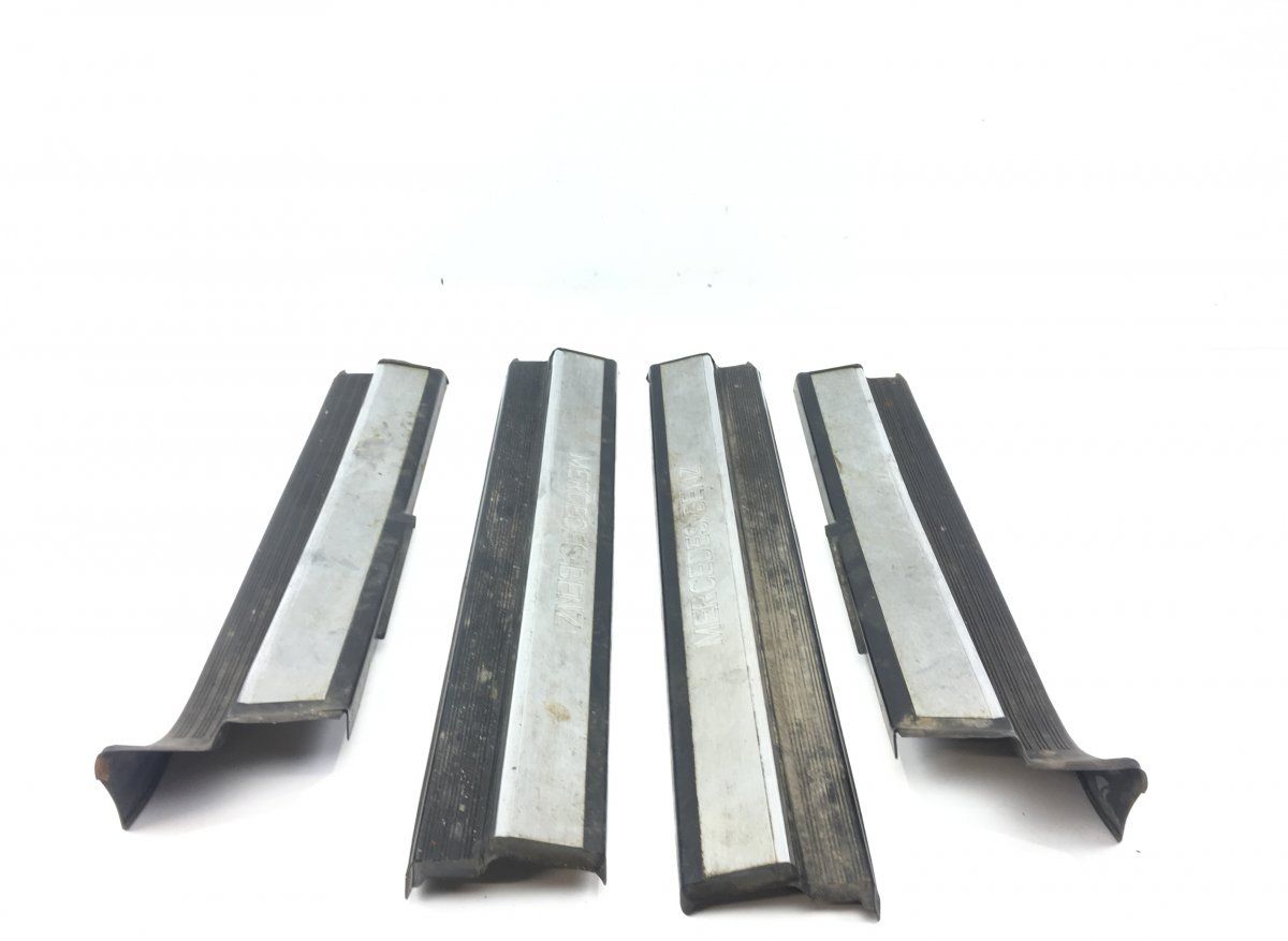 A1406800535 A1406800135 A1406800235 Scuff Plate Front Left MERCEDES-BENZ S-CLASS (W140) (1991-1999)