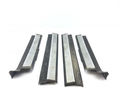 A1406800535 A1406800135 A1406800235 Slēdzenes plāksne priekšā pa kreisi MERCEDES-BENZ S-CLASS (W140) (1991-1999)