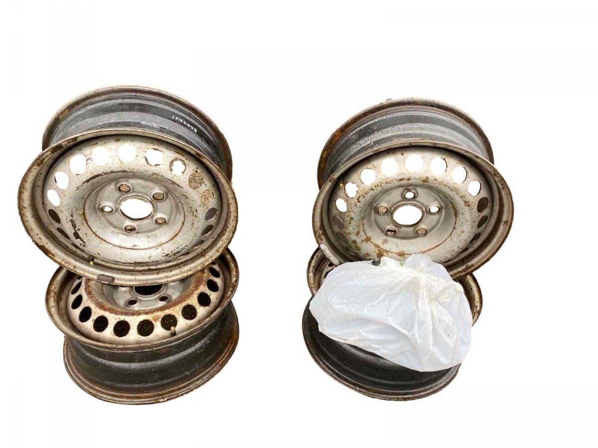 7H0601027D Rim set 4 pcs VW TRANSPORTER T5 / MULTIVAN (7H, 7E, 7J) (2003-2015)