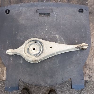 Rear Axle Track Control Arm lower Right VOLVO XC70 II (2007-2016)