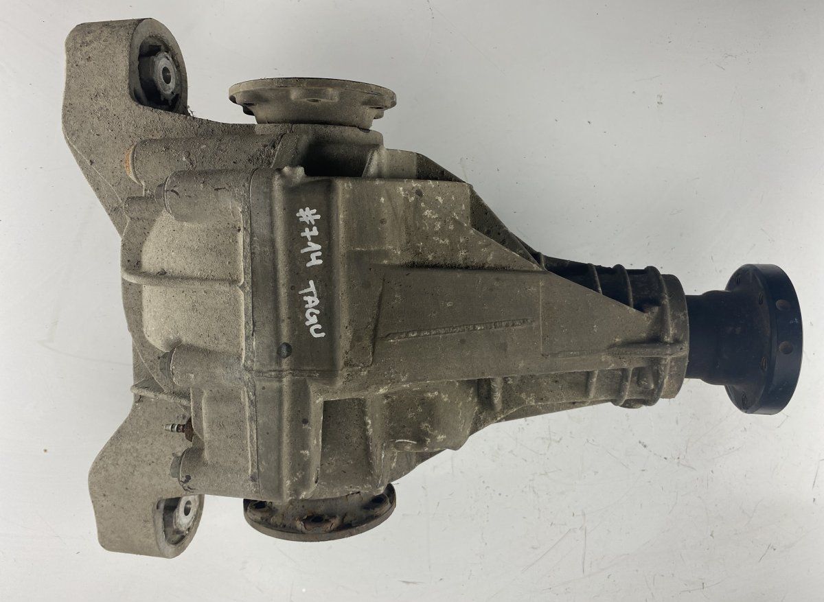 0AB525015Q Rear axle differential VW TOUAREG I (7L) (2002-2010)