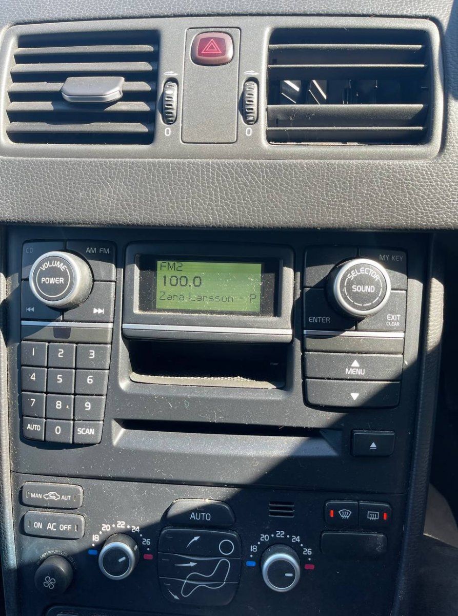 Radio VOLVO XC90 I (2002-2014)