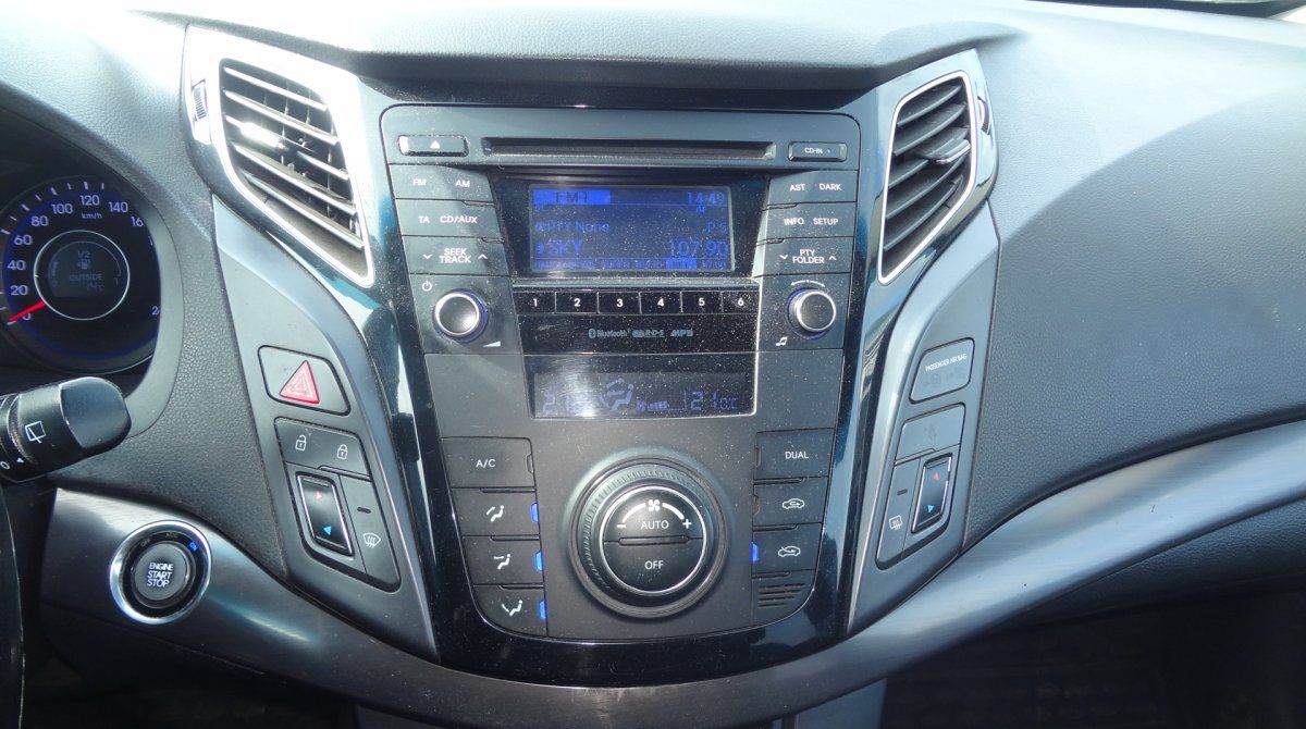 Radio HYUNDAI i40 (VF) (2011-2019)