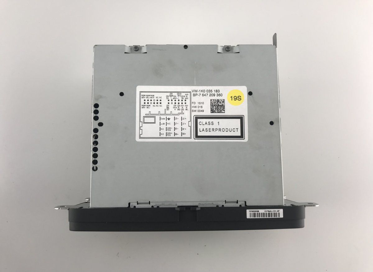 1K0035183 1K0035183 Radio VW PASSAT B7 / ALLTRACK (2010-2015)