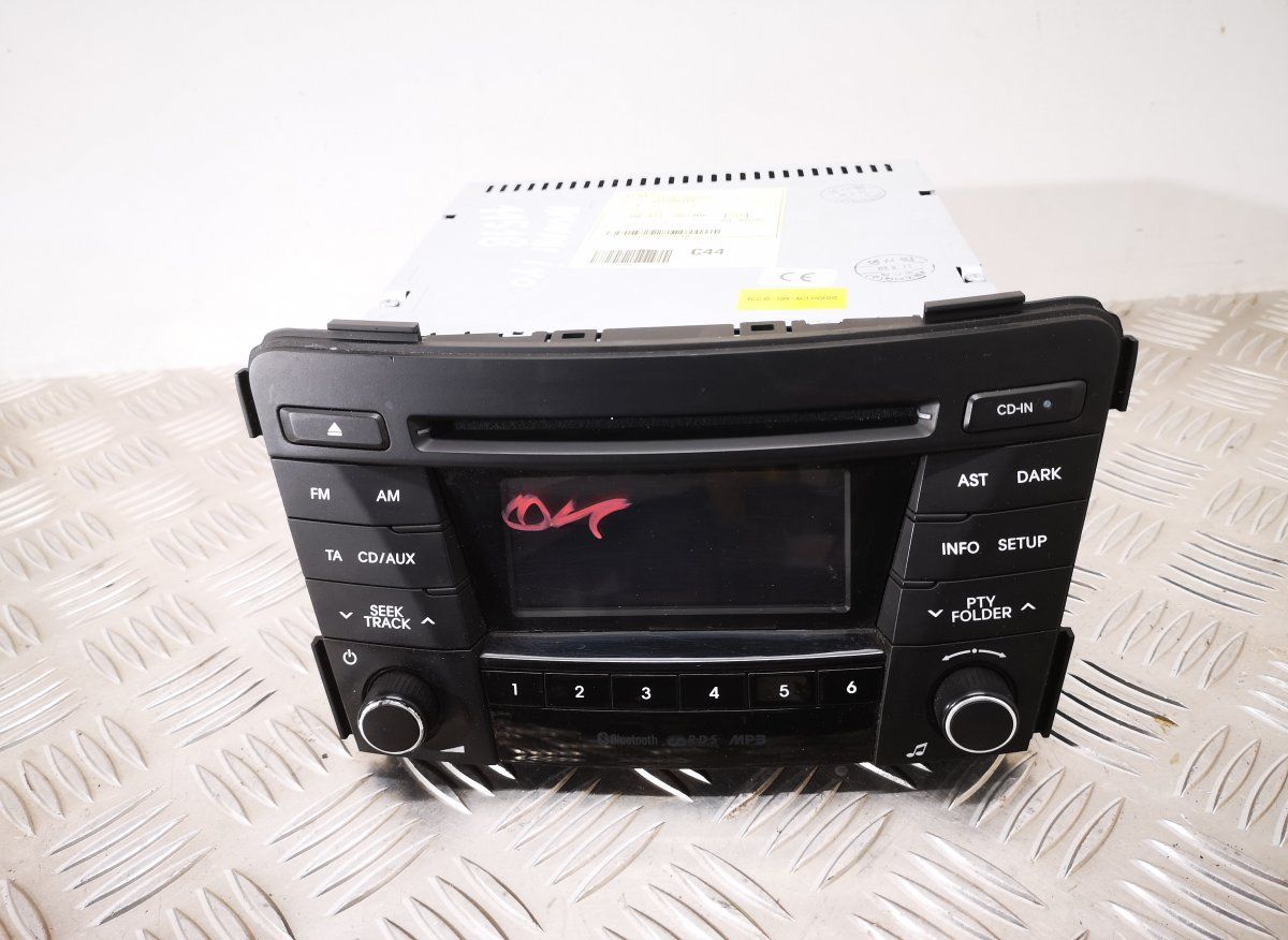 961703Z0704X Radio HYUNDAI i40 (VF) (2011-2019)