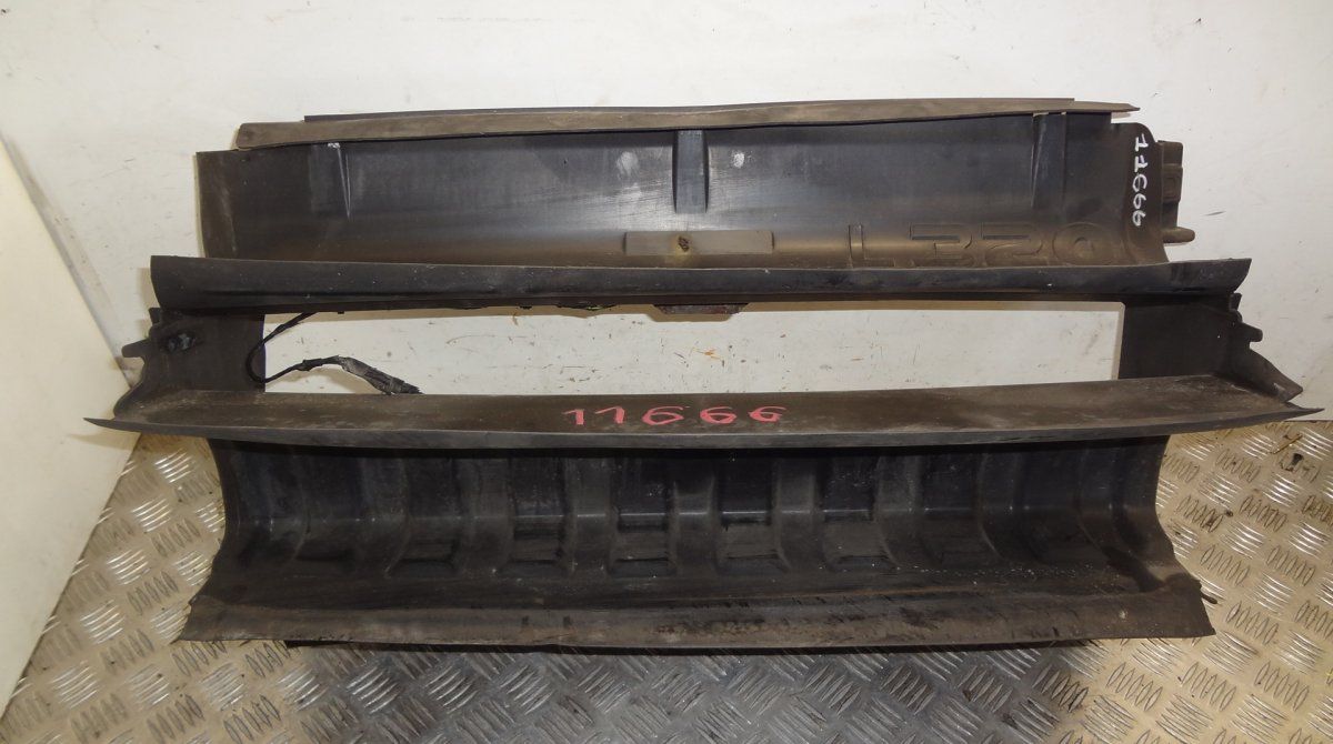 DXJ500070D Radiator shroud LAND ROVER RANGE ROVER SPORT I (L320) (2005-2013)