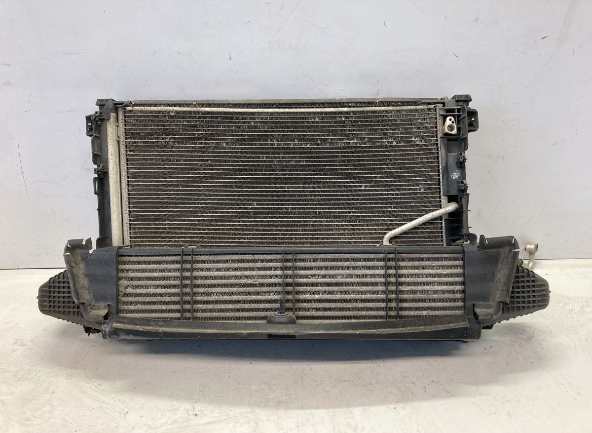 A2045003703 A2045000254 Radiator set MERCEDES-BENZ C-CLASS (W204) (2007-2013)