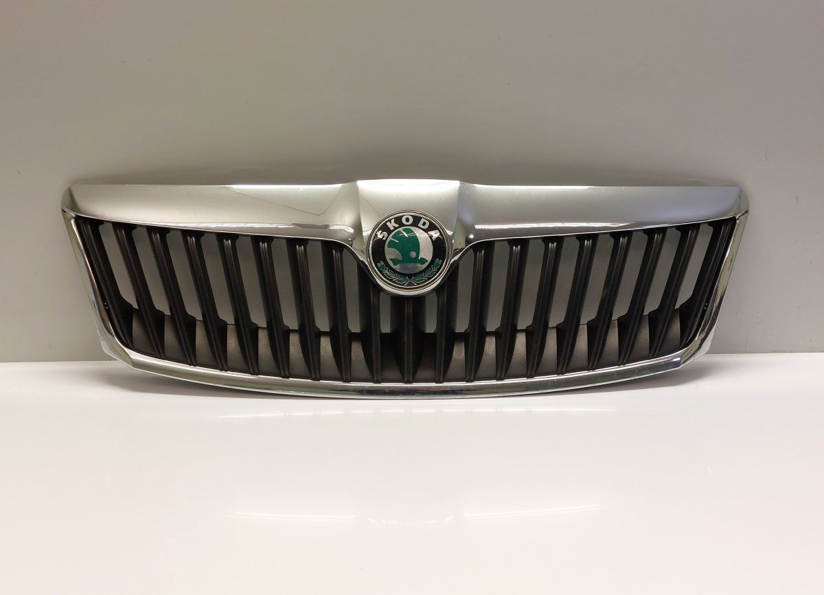 1Z0853651C 1Z0853661A Radiator Grille SKODA OCTAVIA II (1Z) (2004-2013)