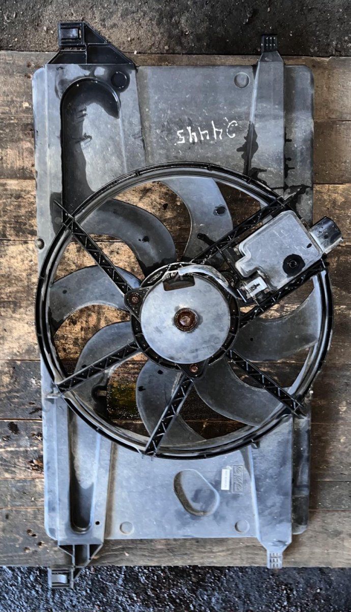 Radiator Fan Electric FORD FOCUS II (2004-2012)