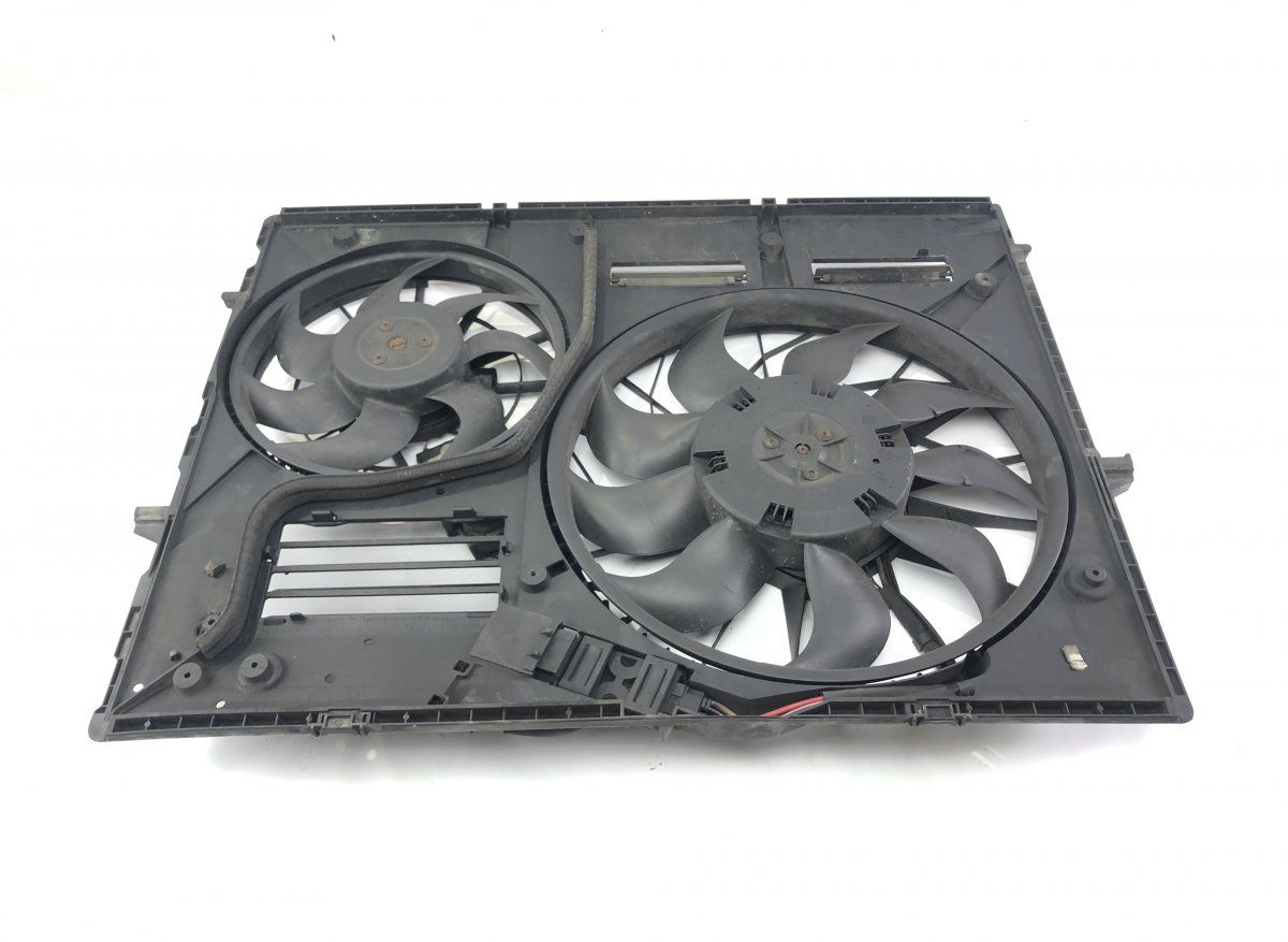 0130706809 0130706202 1137328163 1137328172 0130303292 0130303922 1137328173 0130303293 Radiator Fan Electric AUDI Q7 (4L) (2006-2015)