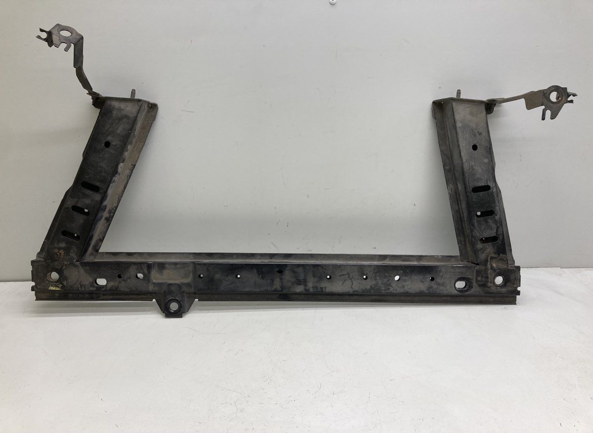 357105K 357106G Radiator beam RENAULT KANGOO II (FW, KW) (2008-2021)