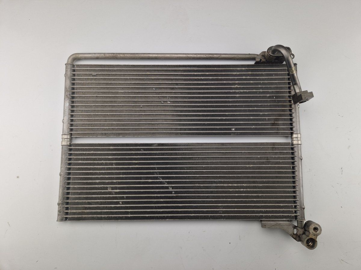 K8765001 Radiator BMW 6 (E63, E64) (2004-2010)