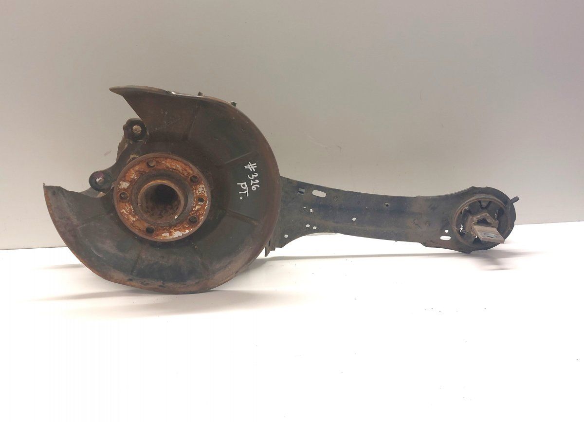 6G915A968 Wheel bearing housing rear right VOLVO V70 III (BW) (2007-2016)