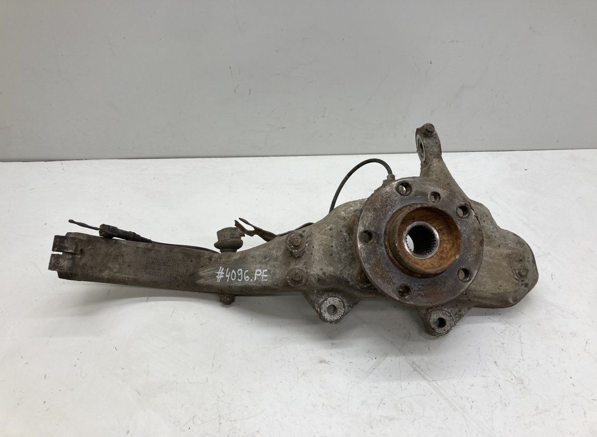 31216773784 6773784 Wheel bearing housing front right BMW X5 (E70) (2007-2013)