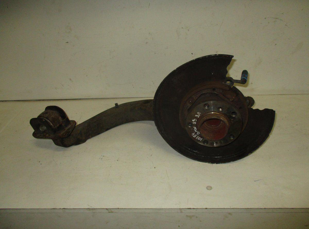 Wheel bearing housing rear left BMW X3 (E83) (2004-2012)