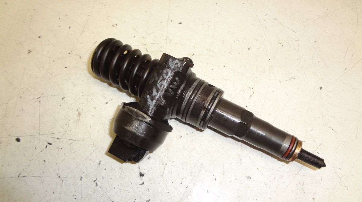 0414720217 0414720270 0414720220 Fuel Injector VW TOUAREG I (7L) (2002-2010)