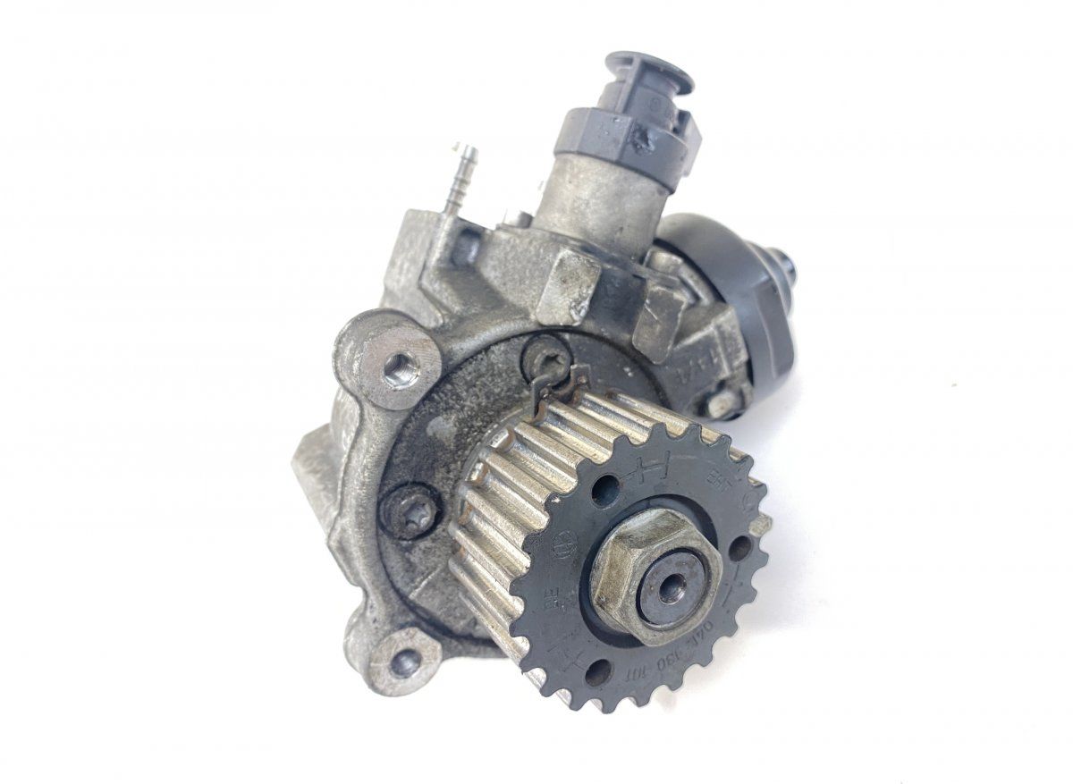 0445010537 0445010538 Fuel injection pump, diesel SKODA OCTAVIA III (5E) (2012-2019)