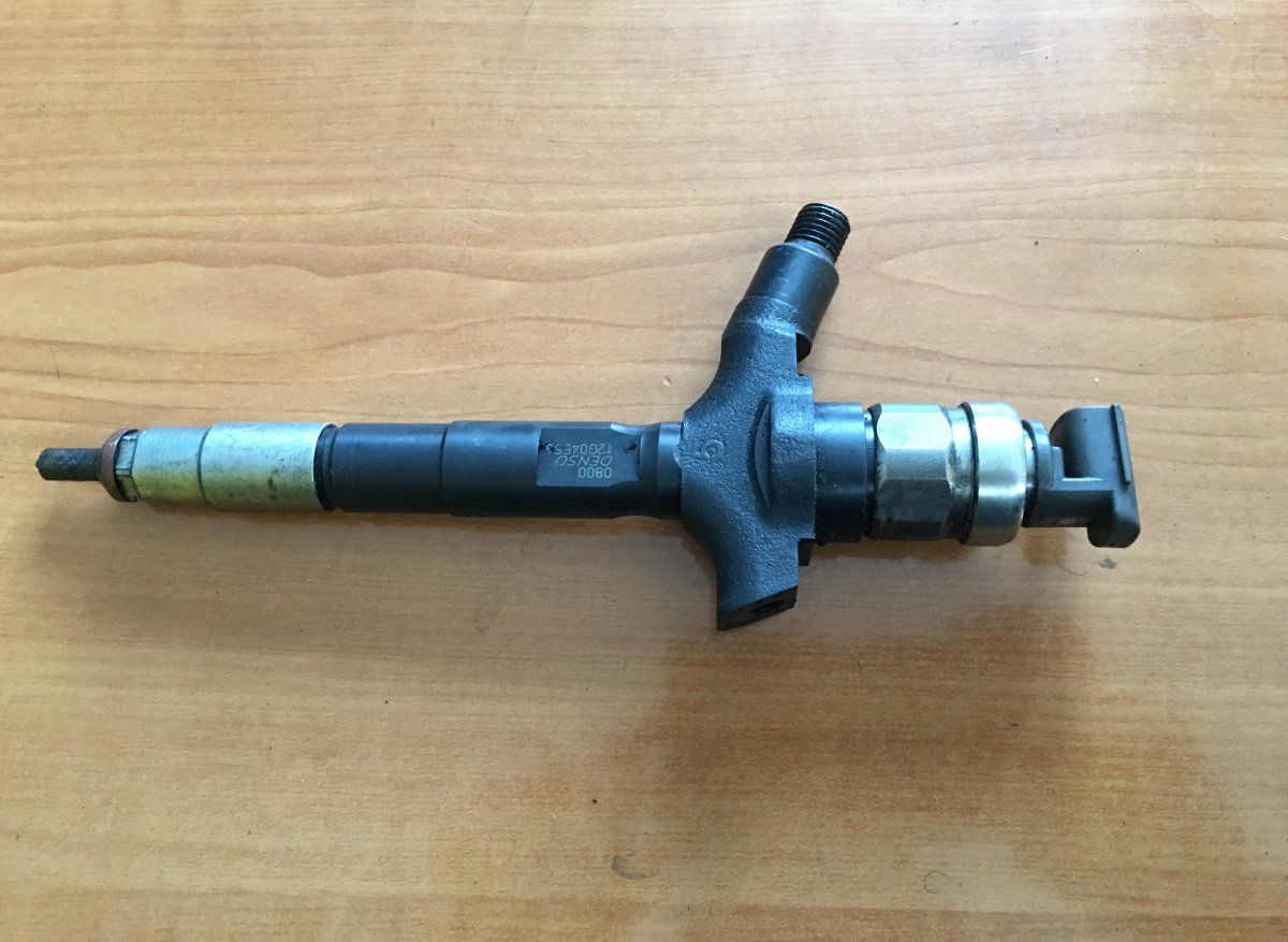 Fuel Injector OPEL SIGNUM (2003-2008)