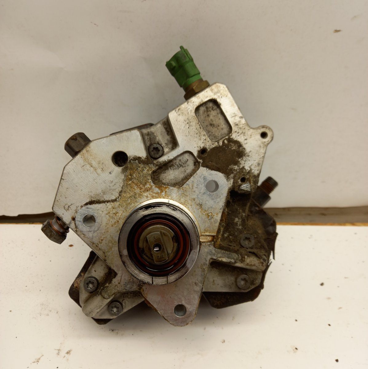 0445010111 30756125 36001127 31303475 8692521 Fuel injection pump, diesel VOLVO XC60 I (2008-2017)