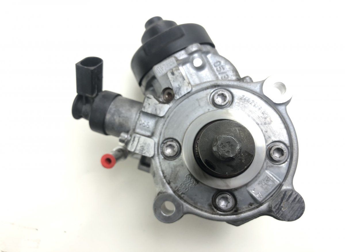 0445010588 0445010768 Fuel injection pump, diesel BMW 5 (G30, G31) (2016-2024)