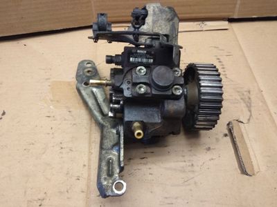 Топливный насос высокого давления, дизель FORD C-MAX I (2003-2010)