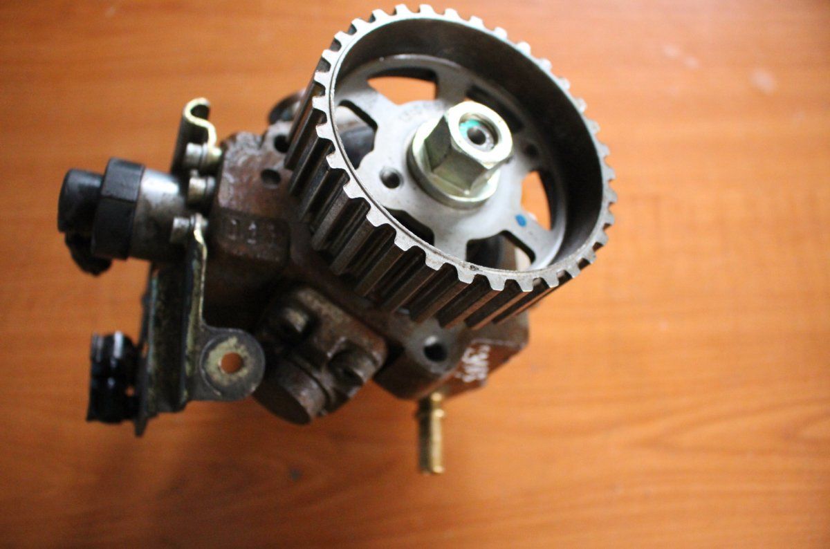 9656300380A Fuel injection pump, diesel PEUGEOT PARTNER I (5F) (1996-2008)