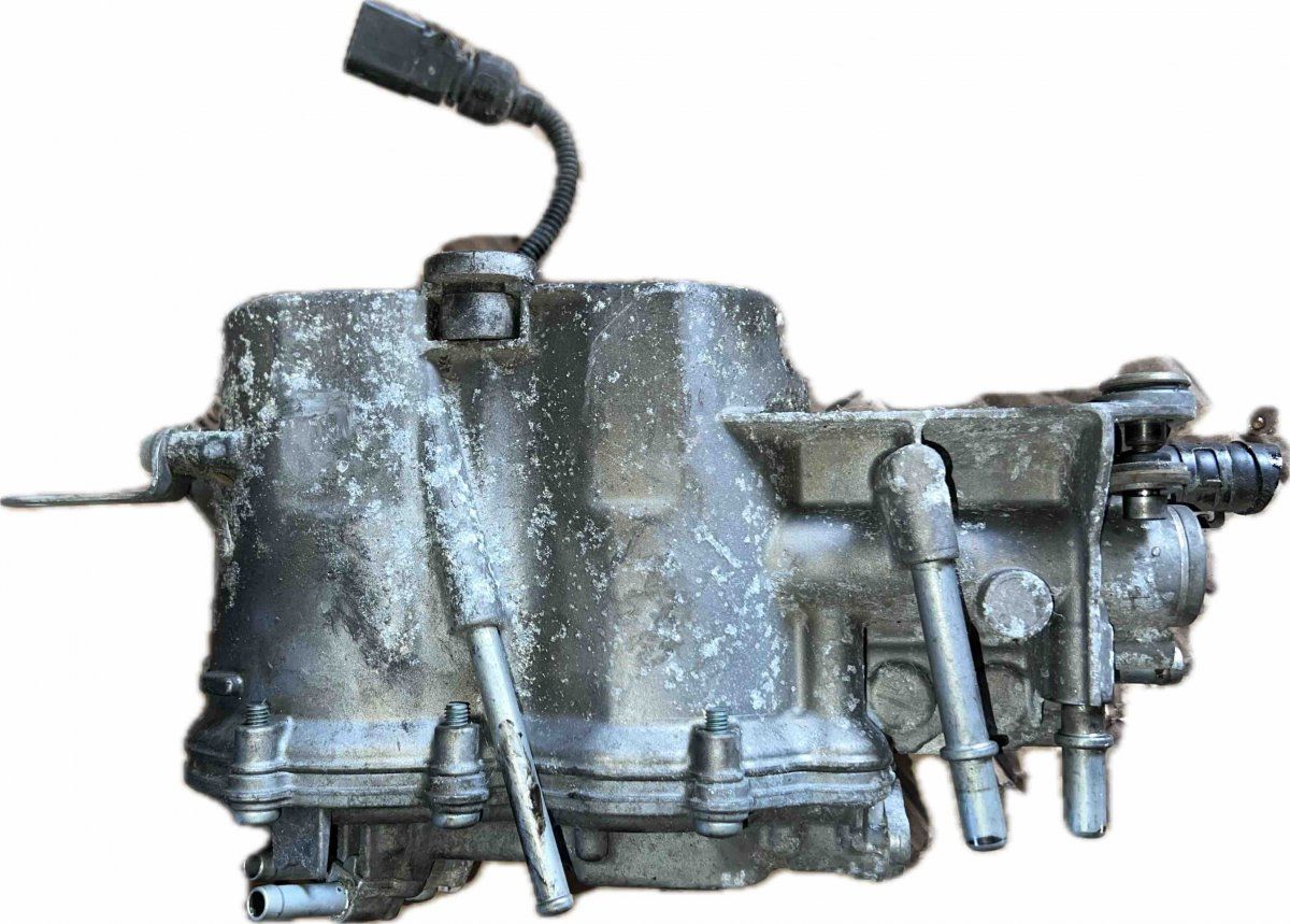 Fuel Filter / Holder VW TOUAREG I (7L) (2002-2010)