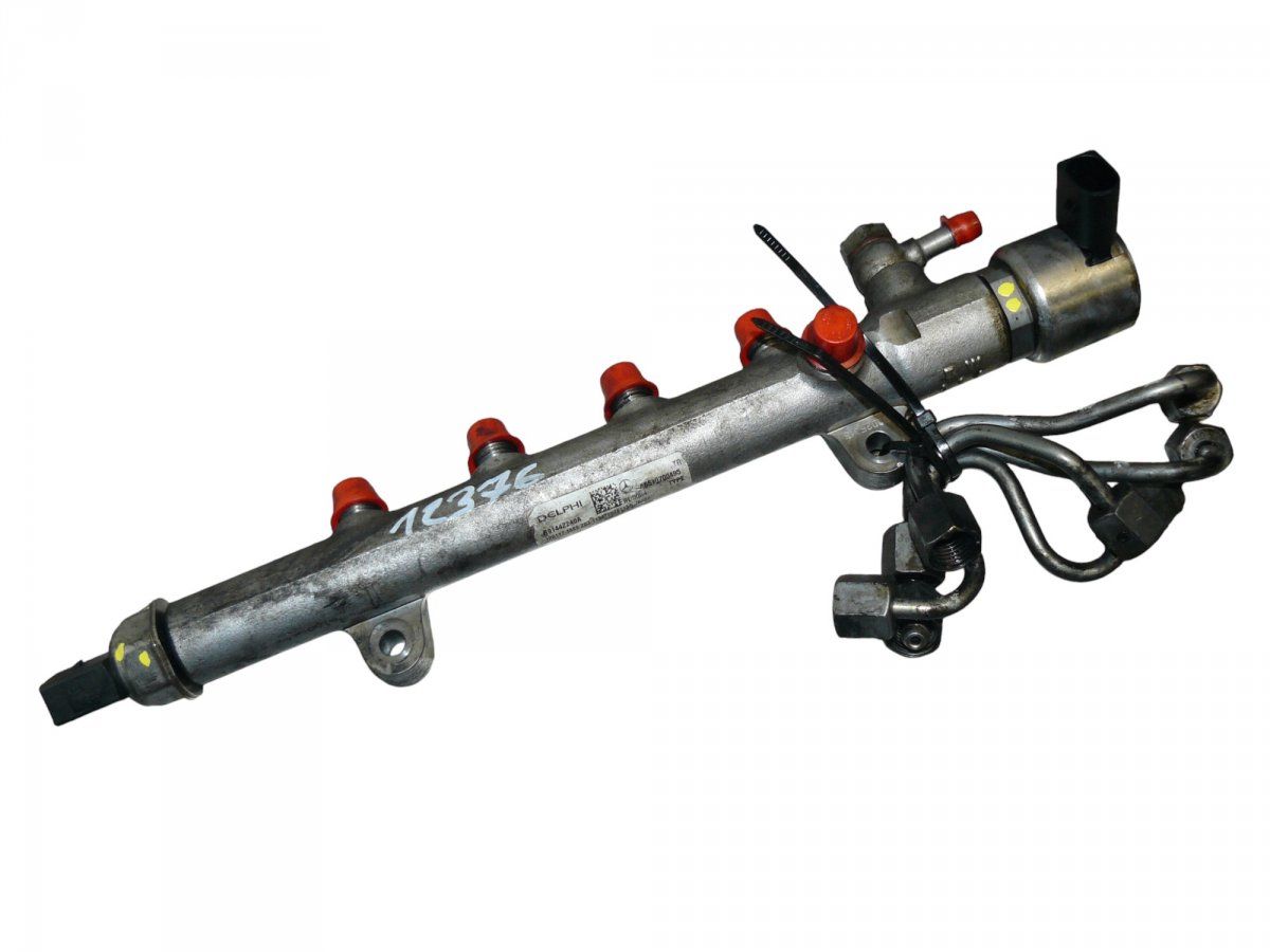 Fuel Distributor / fuel rail MERCEDES-BENZ E-CLASS (W212) (2009-2016)