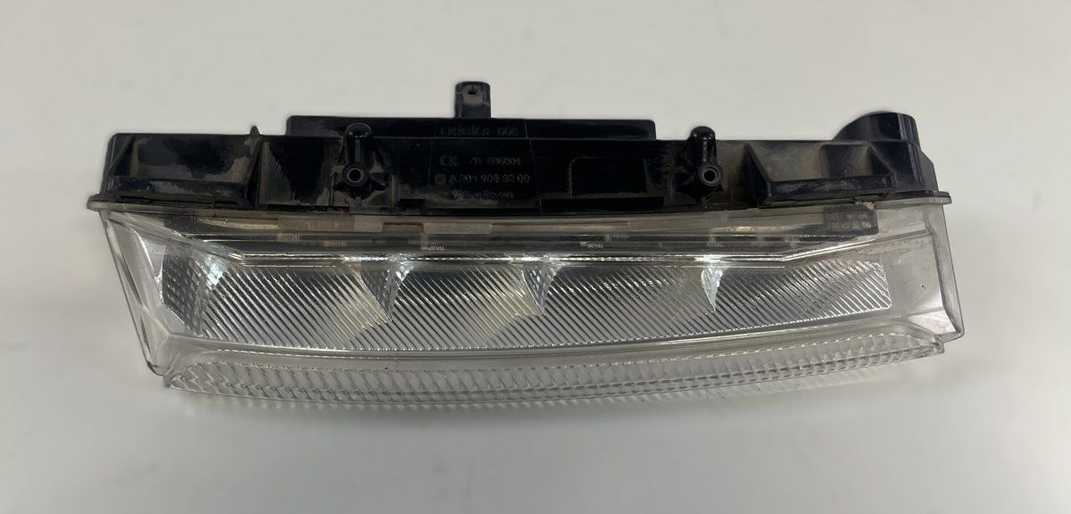 A2049069200 Fog Lamp Front Right MERCEDES-BENZ B-CLASS (W246, W242) (2011-2018)