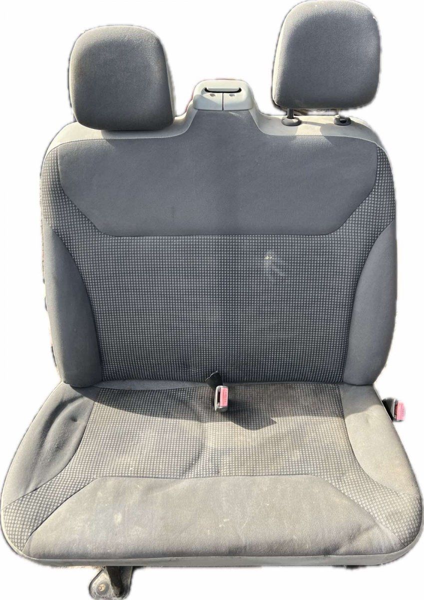 Front seat right OPEL VIVARO A (2001-2014)