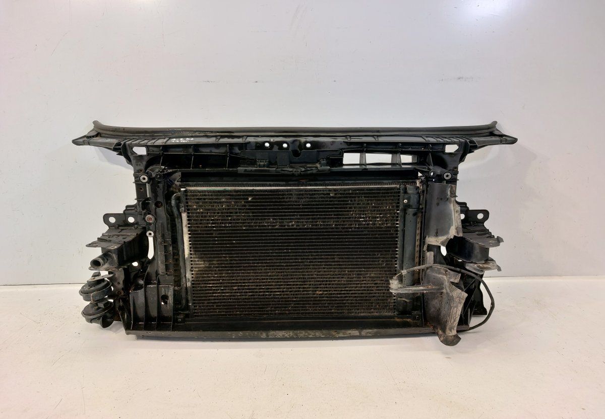 1K0820411Q 1K0121207T 1355D300198 Front panel AUDI A3 (8P) (2003-2012)