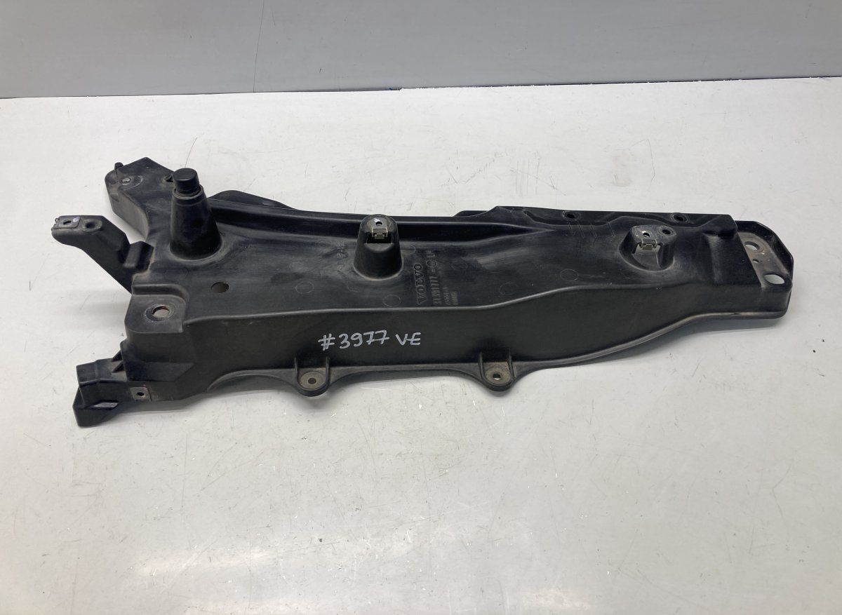 31391777 Fender bracket front left VOLVO XC90 II (2014-)