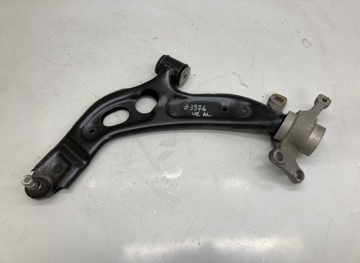 6879843 Front Axle Track Control Arm lower left BMW 2 Active Tourer (F45, F46) (2013-2021)